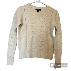 Reserved - Banana republic Off white long sleeve sweater size Medium
